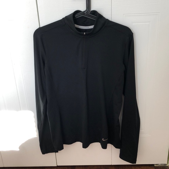 Dry-fit Nike tee - Picture 1 of 3